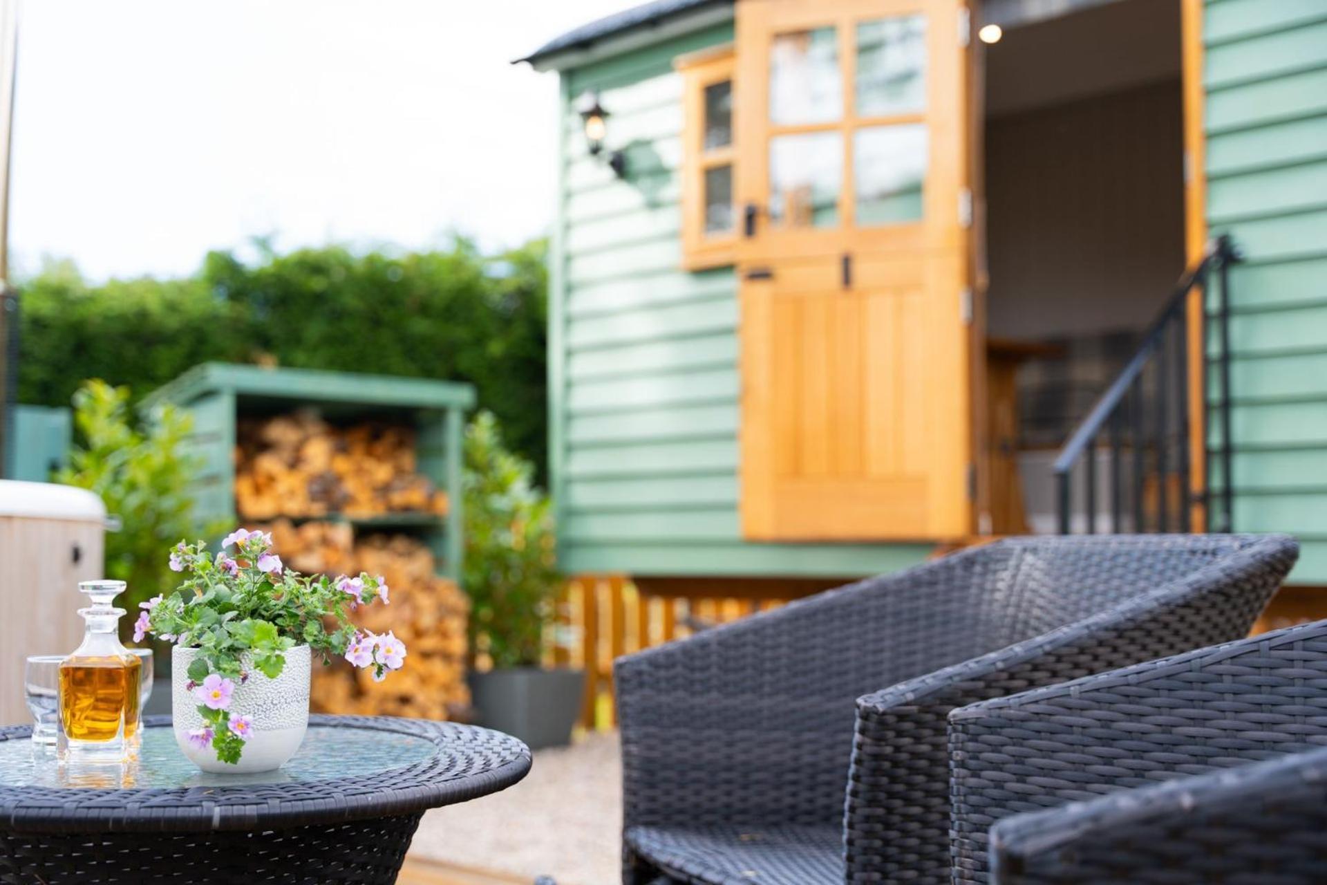 Driftwood & Hot Tub Villa Fort William Bagian luar foto